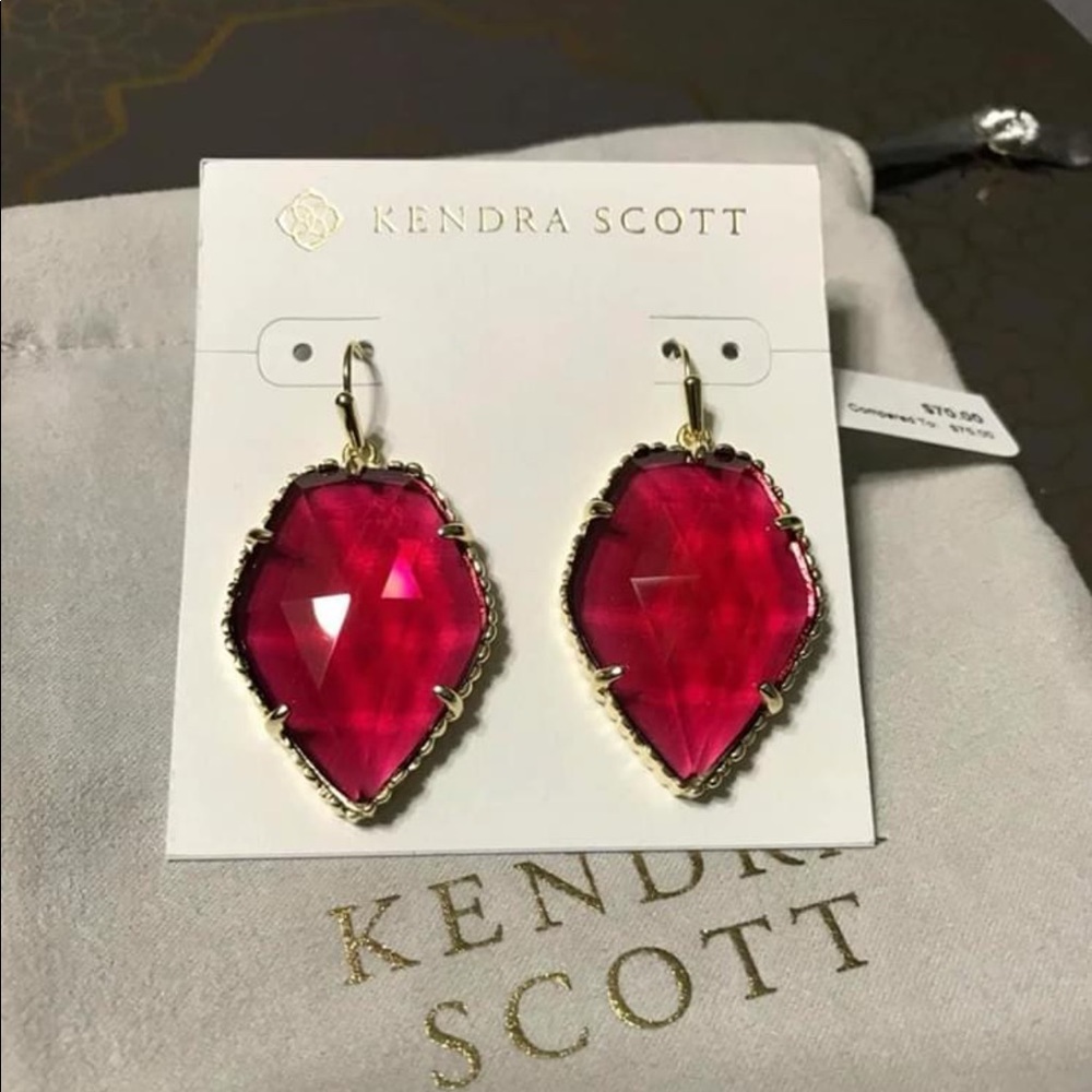ISO Kendra Scott - Picture 4 of 5